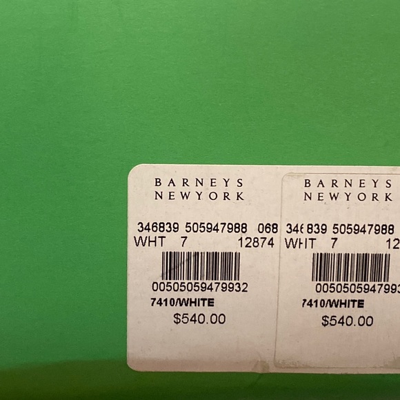 Brand new w/box Helena and Kristie White booties - Picture 14 of 14